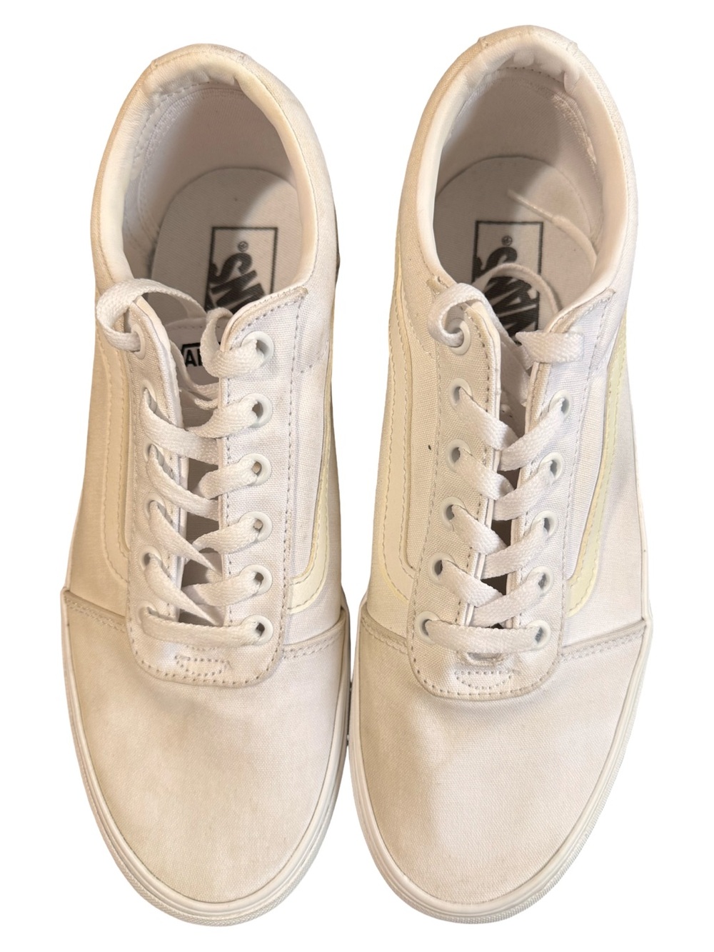 Vans Men's Low-Top White Canvas Sneakers with Subtle Cream Stripe